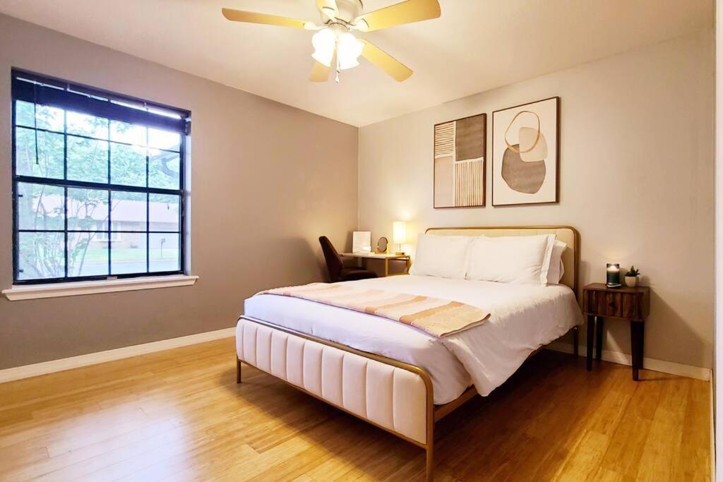 Centrally Located In Rogers And Bentonville! -Private Rooms Oda fotoğraf